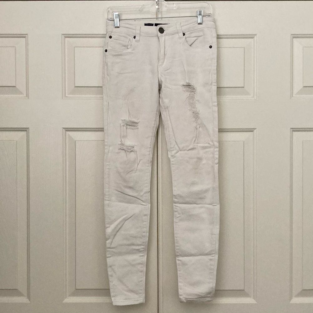 STS Blue Cassie Skinny Jeans Size 26